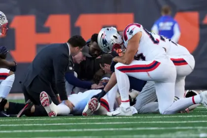 Campbell: Optimismo en Patriots por su regreso tras lesión de rodilla