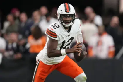 Sanders seguirá QB1 en Browns; Gabriel recuperado