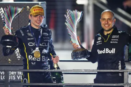 Verstappen Gana en Las Vegas, McLaren DQ: Drama en F1 y Lucha por el Título