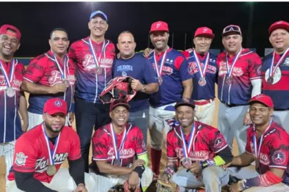 Faraones 2004 Campeones Copa Navidad Lisoa 2025: Softbol en las FFAA y PN