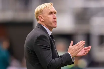 Portland Thorns Despiden a Rob Gale Tras Temporada en la NWSL