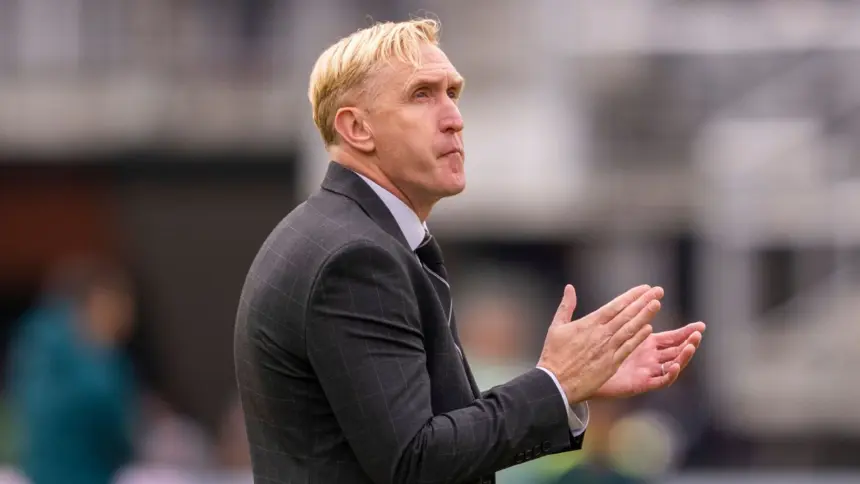 Portland Thorns Despiden a Rob Gale Tras Temporada en la NWSL