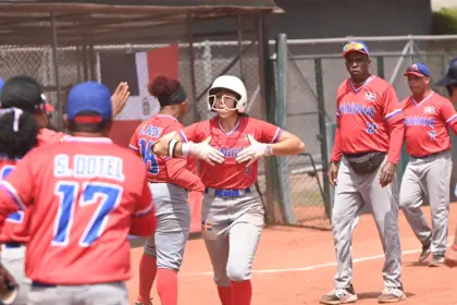 RD Brilla en Bolivarianos: Lucha Suma Medallas, Hockey Golea y Bádminton Avanza