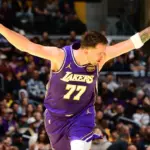 Doncic denuncia cancha resbaladiza tras victoria de Lakers sobre Clippers