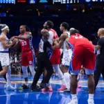 Suggs Expulsado y Cuatro Técnicos en Bronca Magic vs 76ers