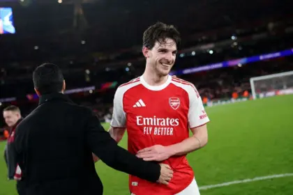 Rice Advierte a Arsenal: "No nos Emocionemos" Tras Vencer al Bayern