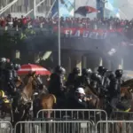 Despedida caótica a Flamengo: Disturbios en aeropuerto de Río antes de final Libertadores