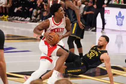 Curry, lesionado: Estrella de Warriors sufre contusión, MRI definirá tiempo fuera