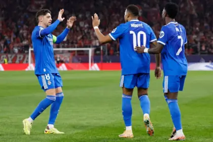 Real Madrid se une tras victoria clave: Mbappé lidera, Alonso respalda