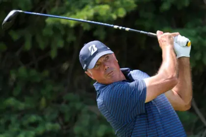 Kuchar Busca Recuperar Tarjeta PGA Tour para 2026: Opciones y Desafíos