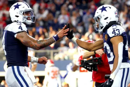 Cowboys imparables: Vencen a Chiefs y Eagles, listos para Detroit