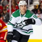 Rantanen de Stars Suspendido: Un Partido Fuera por Conducta en Hielo