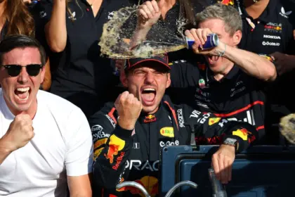 Verstappen: El "Terrorífico" Regreso del Campeón Según McLaren 12 Verstappen: El "Terrorífico" Regreso del Campeón Según McLaren