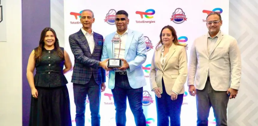 Félix José Honrado en Premiación "Los Dominicanos Primero"
