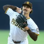 Jays firman a Dylan Cease: 7 años y $210M para el lanzador estrella