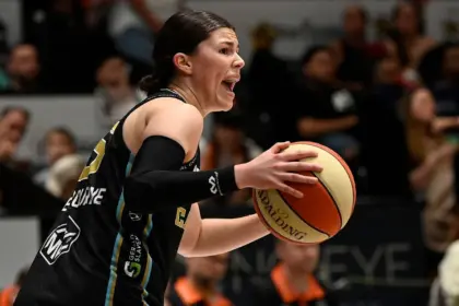 WNBA CBA: ¿Amenaza para las estrellas de la WNBL? Análisis y perspectivas
