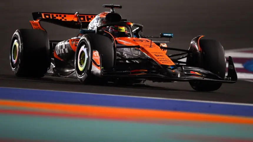Piastri Sorprende en Qatar: Pole en Sprint, Verstappen Sufre y Norris Tercero