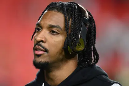 Daniels Fuera vs Broncos por Codo, McLaurin Regresa; Commanders con Bajas 11 Daniels Fuera vs Broncos por Codo, McLaurin Regresa; Commanders con Bajas