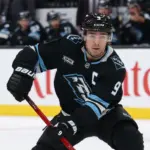 Keller jugará con los Mammoth tras la muerte de su padre