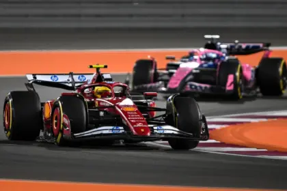 Gasly sorprendido por el Ferrari de Hamilton: "¡Te ves muy mal!" F1 Qatar