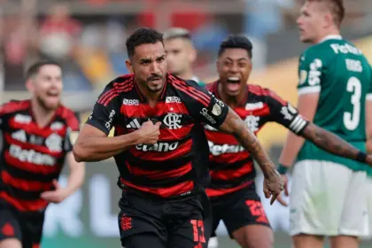 Flamengo Conquista su Cuarta Copa Libertadores: Danilo Golea en la Final