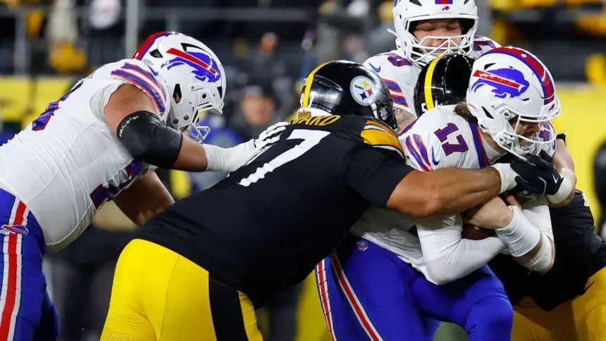 Heyward acusa a Allen de rodillazo intencional en derrota Steelers
