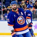 Palmieri, "Hockey Guy": ACL Roto y Asistencia Épica en la NHL