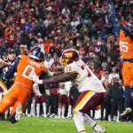 Bonitto salva a Broncos: Bloqueo decisivo asegura victoria vs Commanders