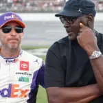 Hamlin se quiebra en juicio antimonopolio NASCAR ante la mirada de Michael Jordan
