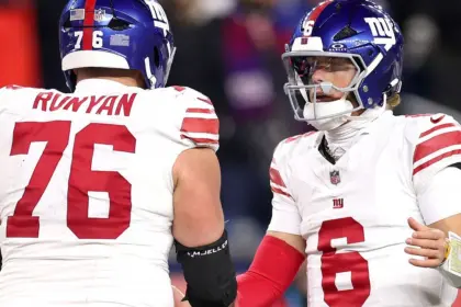 Dart: Sin miedo tras golpe brutal. "No jugamos al soccer"