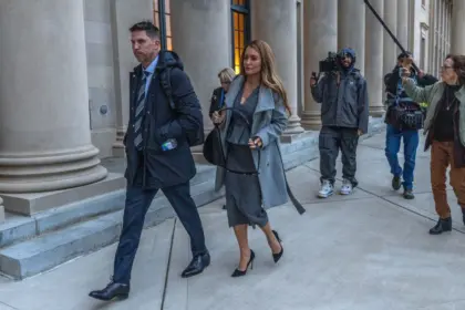 Hamlin Revela Crisis Financiera en NASCAR: Riesgo de "Sentencia de Muerte"