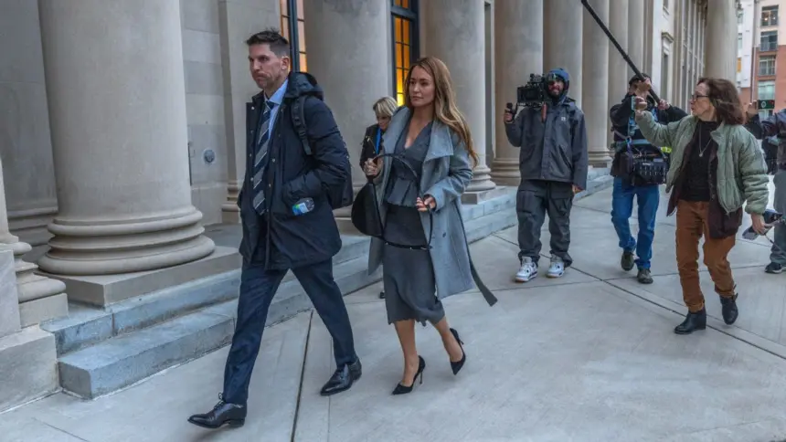 Hamlin Revela Crisis Financiera en NASCAR: Riesgo de "Sentencia de Muerte" 1 Hamlin Revela Crisis Financiera en NASCAR: Riesgo de "Sentencia de Muerte"