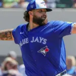 Ángeles Aseguran a Alek Manoah: Acuerdo por un Año y $1.95 Millones