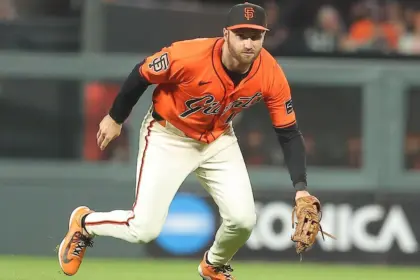 Schmitt, infielder de los Giants, operado de la muñeca: ¿Listo para el Spring Training?