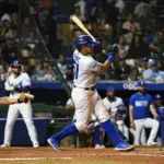 Adames Héroe: Licey Vence a Gigantes 4-3 con Sencillo en el Quisqueya