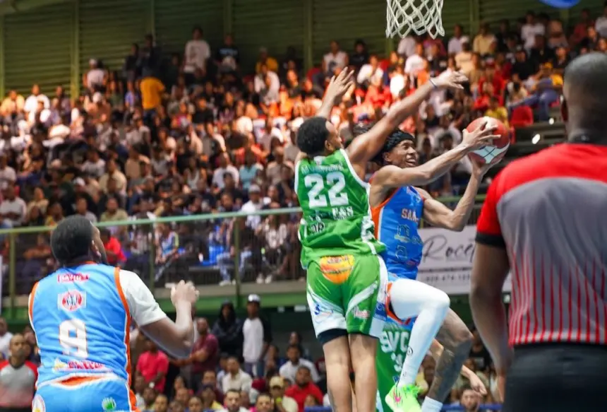 Centro y San José inician con victorias el TBS Higüey 2025 de baloncesto