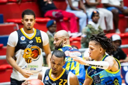 Lobos y Ciro Pérez triunfan en el TBS San Cristóbal: Resumen de la jornada