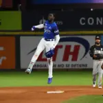 Ronny Mauricio da jonrón de oro: Licey vence a Leones en dramático juego 6-5