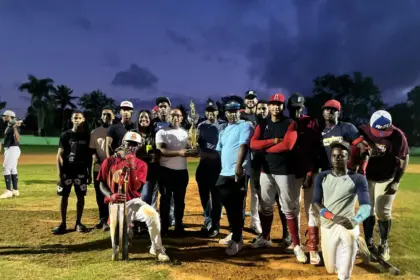 Monte Plata Campeón Copa AA Pelota en Sabana Grande de Boyá: ¡Emoción Total! 14 Monte Plata Campeón Copa AA Pelota en Sabana Grande de Boyá: ¡Emoción Total!