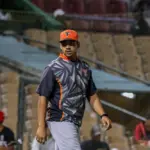 Estévez Asciende a Grandes Ligas: Coach de los Nacionales Tras Éxito en LIDOM
