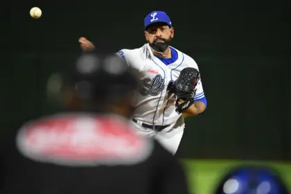 Licey vence a Gigantes 6-1: César Valdez brilla y Tigres empatan en Lidom