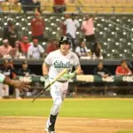 Lester batea jonrón épico y Estrellas vencen; Escogido al sótano