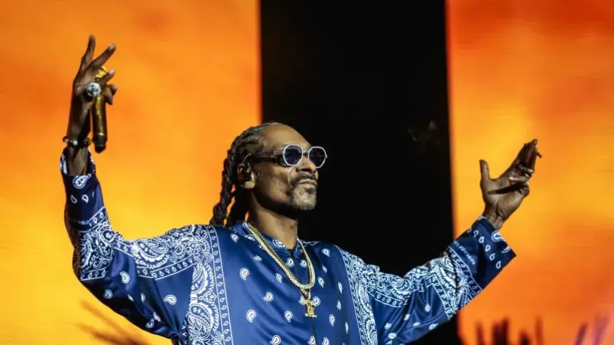 Snoop Dogg Lleva Ritmo Navideño a la NFL: Espectáculo de Medio Tiempo en Navidad 1 Snoop Dogg Lleva Ritmo Navideño a la NFL: Espectáculo de Medio Tiempo en Navidad