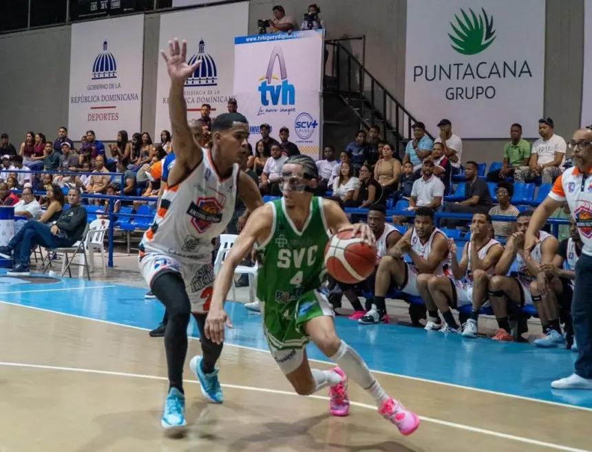 Savica Domina TBS Higüey 2025: Lidera Serie Regular Tras Victoria