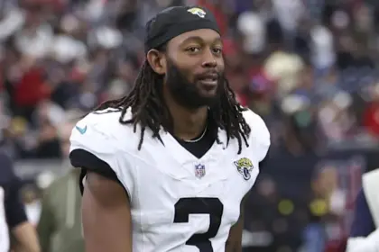 Meyers Extiende Contrato con Jaguars: 3 Años y 60 Millones de Dólares