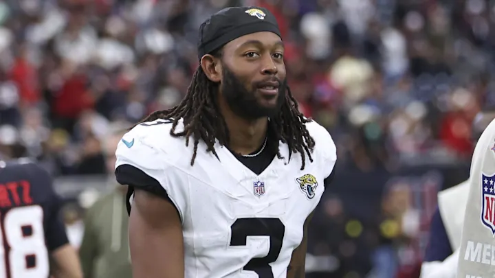 Meyers Extiende Contrato con Jaguars: 3 Años y 60 Millones de Dólares