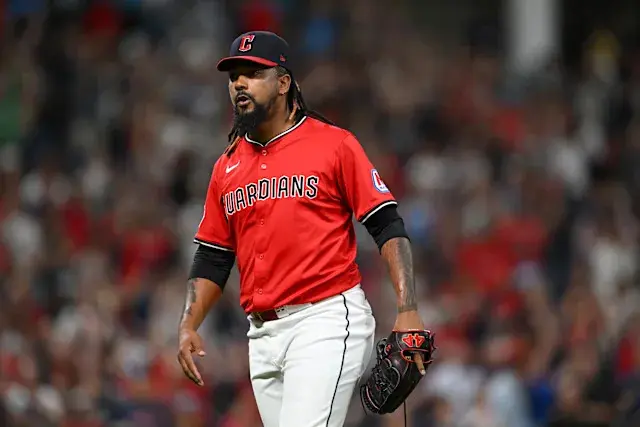 Clase, antes de apuestas, ya sancionado por uso de celular en MLB: Detalles 1 Clase, antes de apuestas, ya sancionado por uso de celular en MLB: Detalles