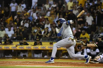 Licey vence a Águilas: Bonifacio lidera victoria crucial por el Round Robin