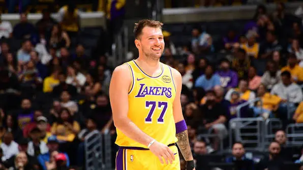 NBA 2025: Doncic a Lakers, Thunder campeones y Knicks rompen sequía 1 NBA 2025: Doncic a Lakers, Thunder campeones y Knicks rompen sequía