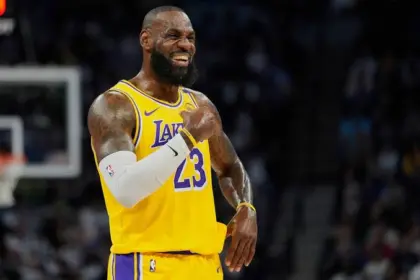 LeBron James hace historia en Navidad: 20 partidos y legado NBA ampliado
